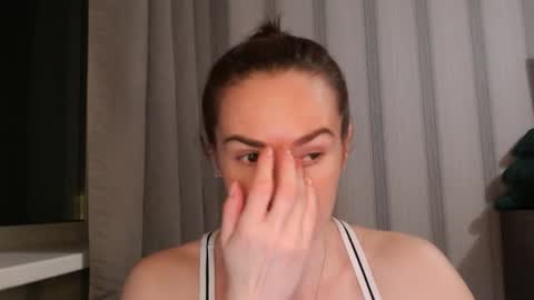       online show from 12/15/25, 06:01