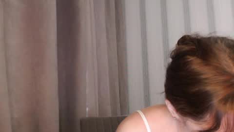       online show from 04/15/26, 07:15