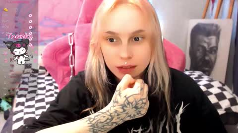 Nancy online show from 02/25/26, 06:06