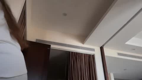 Snapshot of pingsonnenburg chatting on 12/18/25, 02:17 Susie online show from 12/18/25, 02:17