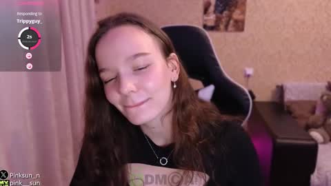 Stephanie online show from 03/01/25, 03:16