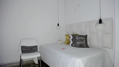 tiffany online show from 09/20/25, 08:54