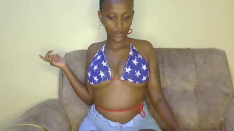 pink_cushy online show from 02/23/26, 05:49