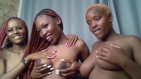 pinkyy online show from 07/14/26, 02:05