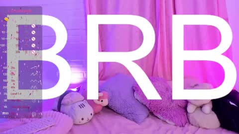 Snapshot of pink_quarz chatting on 01/08/25, 12:17 KELLY online show from 01/08/25, 12:17