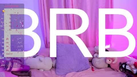 Snapshot of pink_quarz chatting on 02/16/25, 03:58 KELLY online show from 02/16/25, 03:58