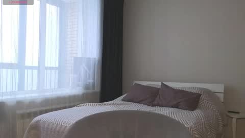   online show from 02/12/25, 03:07