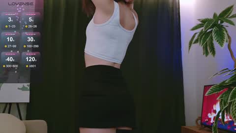 Snapshot of pink_seagull chatting on 12/02/24, 04:53 Eva online show from 12/02/24, 04:53