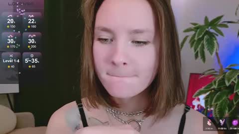 Snapshot of pink_seagull chatting on 12/06/24, 06:06 Eva online show from 12/06/24, 06:06