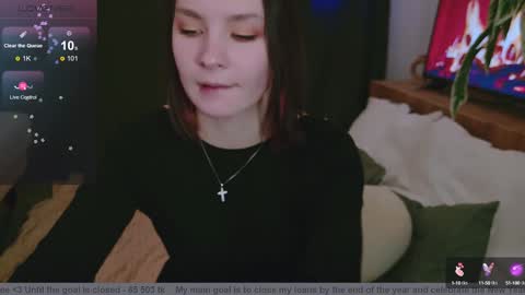 Snapshot of pink_seagull chatting on 12/18/24, 06:14 Eva online show from 12/18/24, 06:14