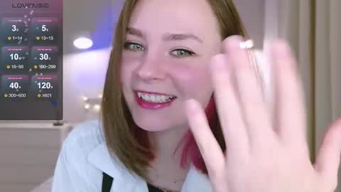 Snapshot of pink_seagull chatting on 02/12/25, 06:40 Eva online show from 02/12/25, 06:40