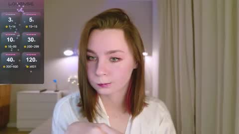 Snapshot of pink_seagull chatting on 02/26/25, 04:35 Eva online show from 02/26/25, 04:35