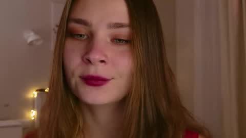 Snapshot of pink_seagull chatting on 10/06/25, 04:59 Eva online show from 10/06/25, 04:59