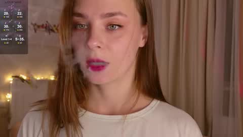 Snapshot of pink_seagull chatting on 10/08/25, 06:27 Eva online show from 10/08/25, 06:27