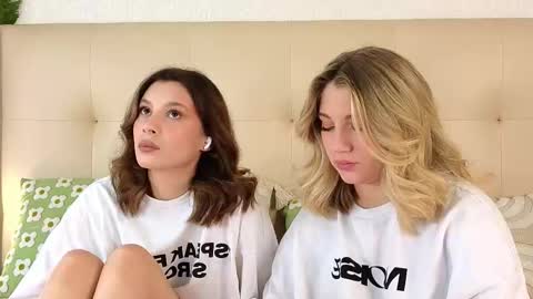 Adele online show from 12/23/25, 09:29