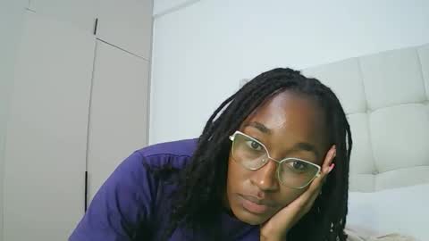 PinkyAura online show from 02/15/26, 10:50