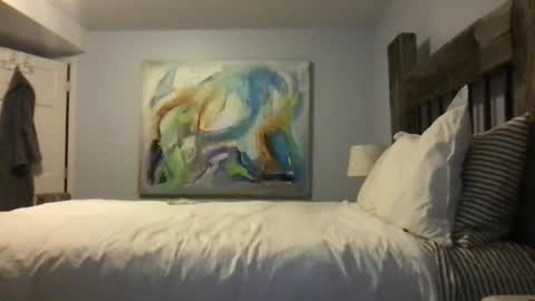 Snapshot of pinkcamerra80 chatting on 02/16/25, 04:09 Pink Camerra online show from 02/16/25, 04:09