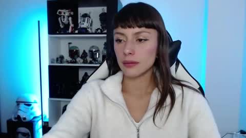 Snapshot of pinkcatlive chatting on 09/18/25, 09:28 Emily online show from 09/18/25, 09:28