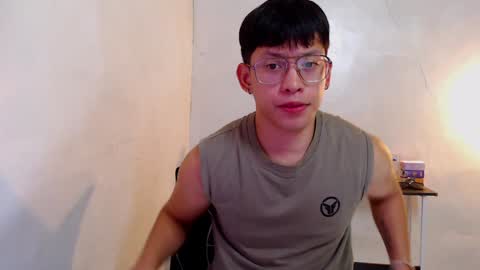 Snapshot of pinkcock_froi chatting on 01/19/25, 03:42 froi online show from 01/19/25, 03:42