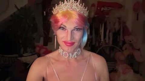 pinkfag online show from 12/22/25, 07:11