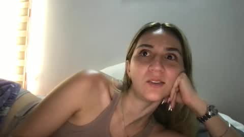 Pinkilola online show from 03/25/26, 01:06