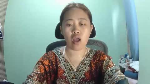 Hi  its me shine  online show from 04/13/26, 04:07