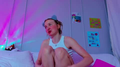 Mila online show from 03/27/26, 08:37