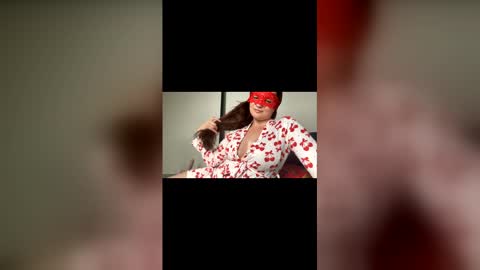 pinkkblossomm online show from 01/18/26, 04:49