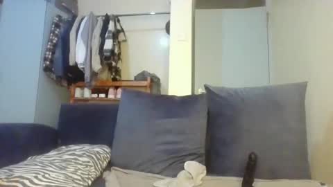 Snapshot of pinklover2003 chatting on 04/15/26, 09:48 Serena online show from 04/15/26, 09:48