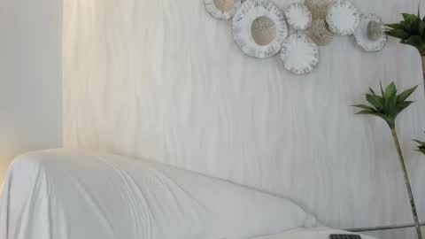 pinkmoon30 online show from 02/11/26, 11:26