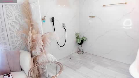 pinkmoon30 online show from 02/24/26, 11:52