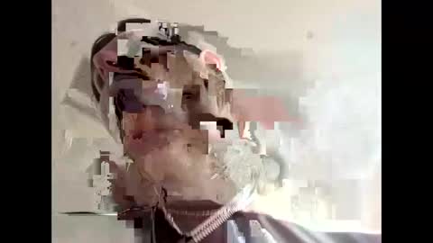 Snapshot of pinkpulseglobal chatting on 12/19/25, 09:49 pinkpulseglobal online show from 12/19/25, 09:49