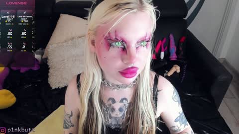 Helen Goat online show from 02/01/25, 10:23