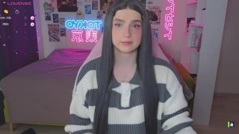 pinkvenom_ online show from 05/12/26, 10:23