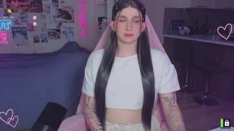 pinkvenom_ online show from 05/24/26, 04:12