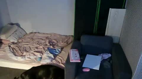 Snapshot of pinkwife97 chatting on 11/20/25, 09:47 pinkwife97 online show from 11/20/25, 09:47