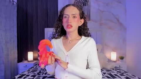 Peachy online show from 10/02/25, 03:13