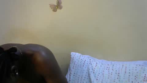 PINKY online show from 04/09/26, 01:16