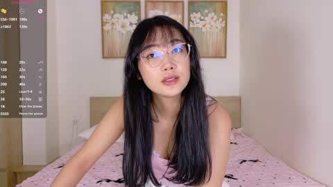 Polly online show from 04/15/26, 09:05