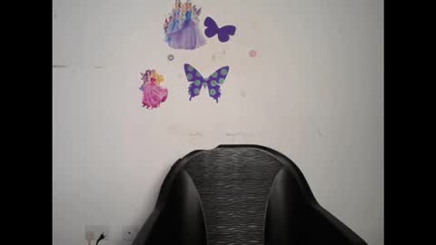 pinkykiki_247 online show from 02/01/26, 07:18