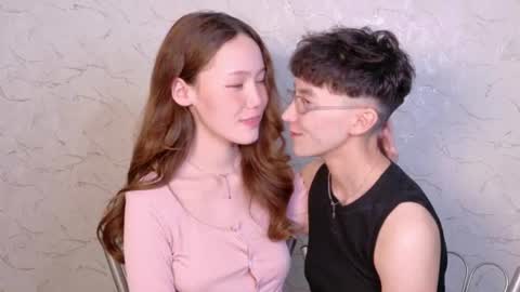 Li long hair and Ru short hair online show from 08/01/26, 03:11