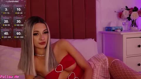 Pinky online show from 02/25/26, 07:01