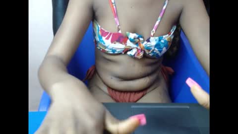 pinkyxxpussy online show from 09/26/25, 10:52