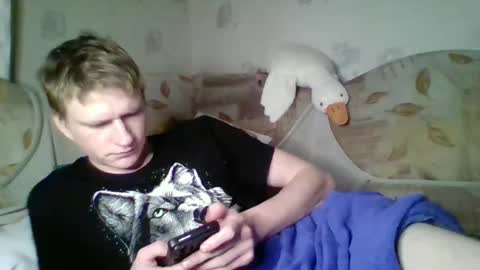 Snapshot of pinochetti chatting on 12/27/24, 01:43 Incubus online show from 12/27/24, 01:43