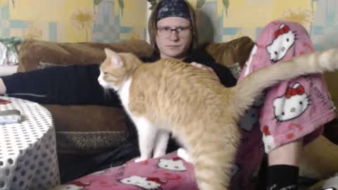 Snapshot of pinochetti chatting on 12/21/25, 01:02 Incubus online show from 12/21/25, 01:02