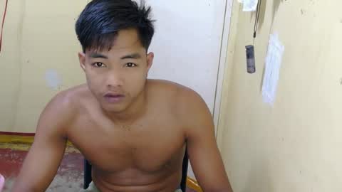Snapshot of pinoy_brix chatting on 07/19/26, 01:20 pinoy_brix online show from 07/19/26, 01:20