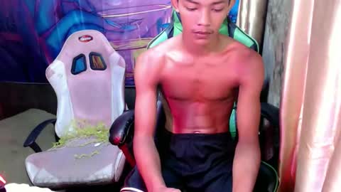 pinoy_cuteboy69 online show from 03/16/26, 12:53