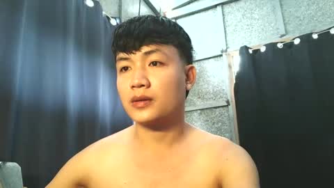 alex online show from 10/19/25, 04:57