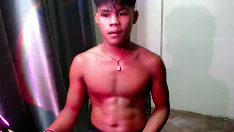 pinoy_shyboy69 online show from 04/03/26, 12:25