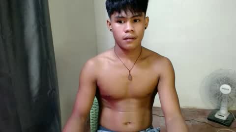 pinoy_shyboy69 online show from 04/06/26, 12:28